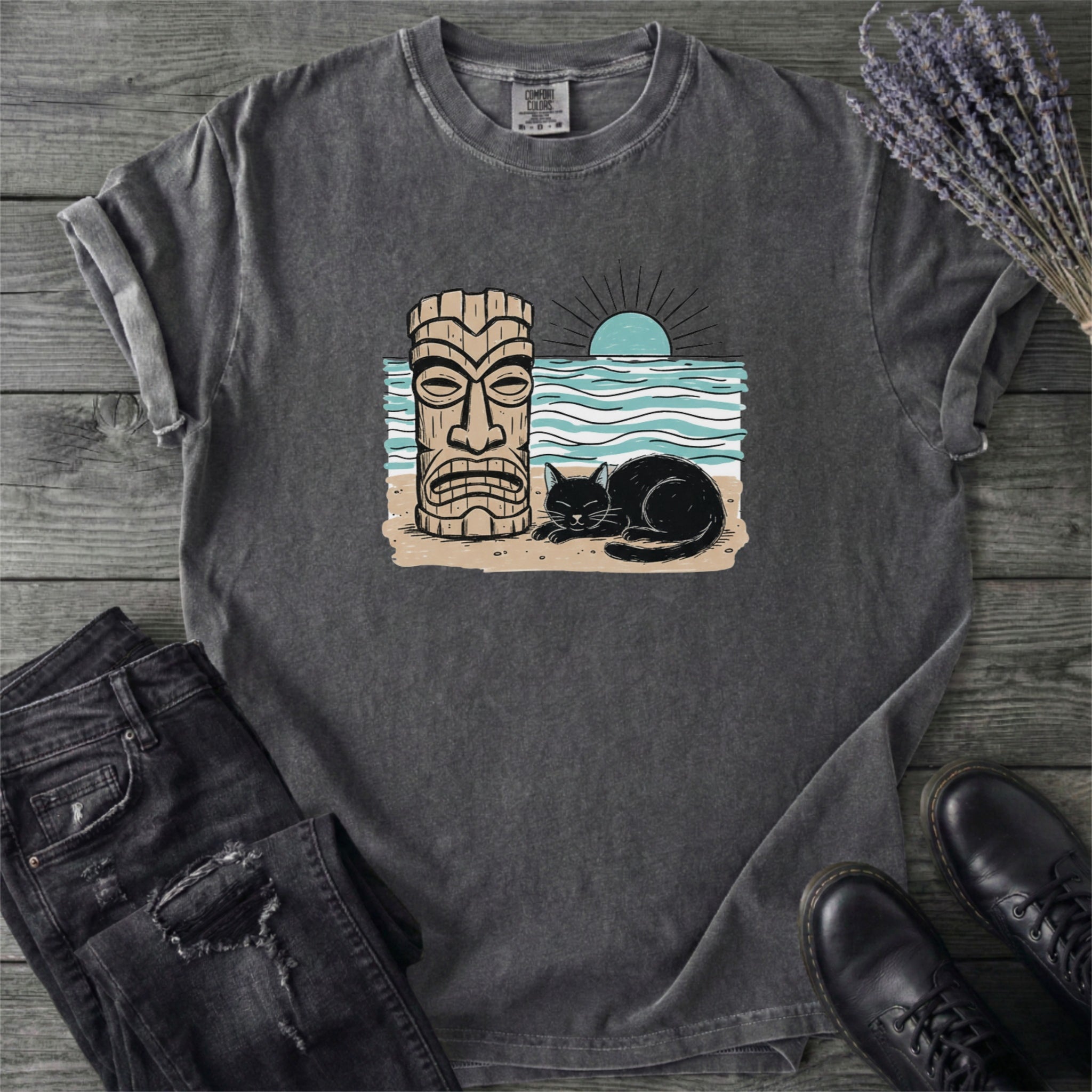 Black Cat Tiki Beach T-Shirt