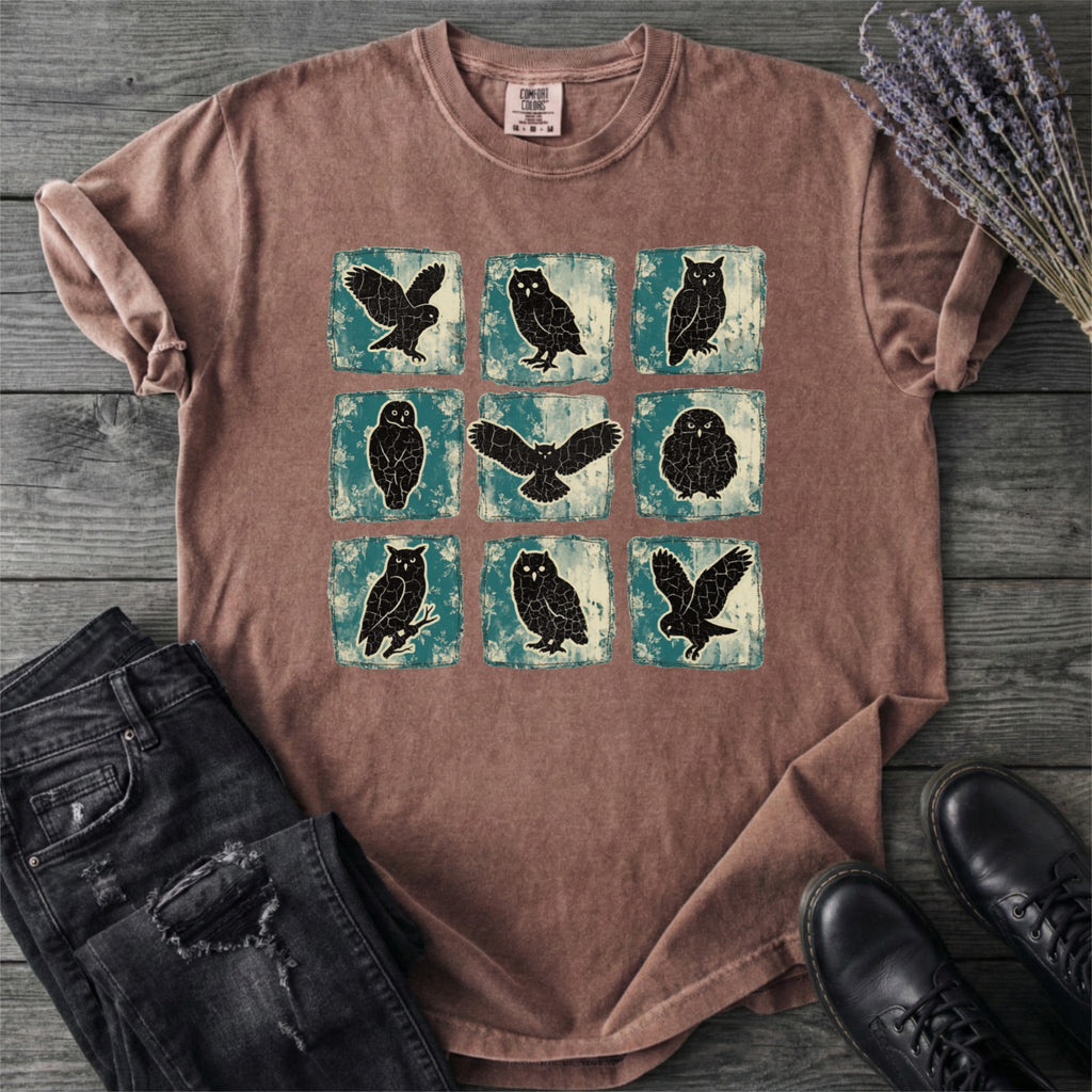 Grunge Owl Grid T-Shirt