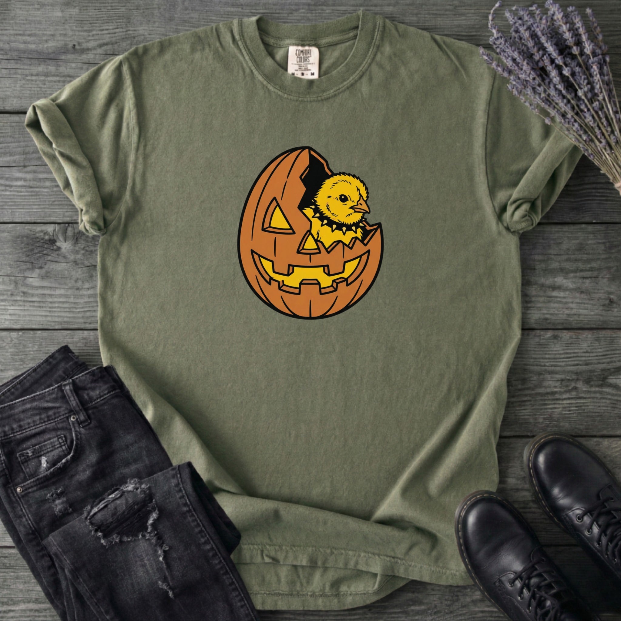 Jack-O-Lantern Egg Punk Chick T-Shirt