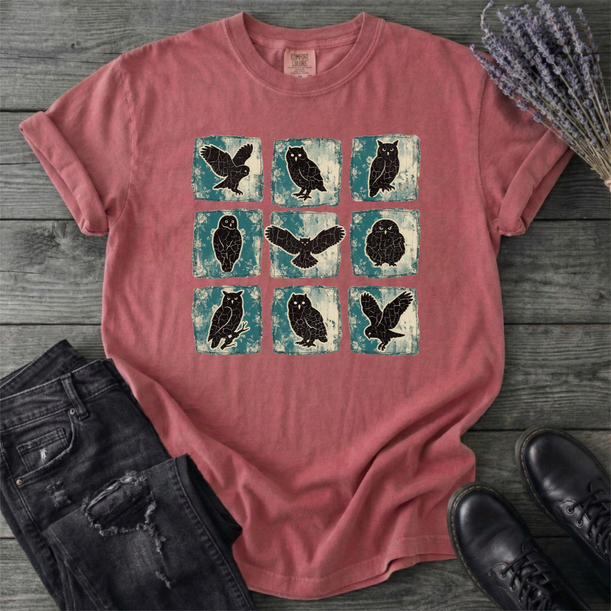 Grunge Owl Grid T-Shirt