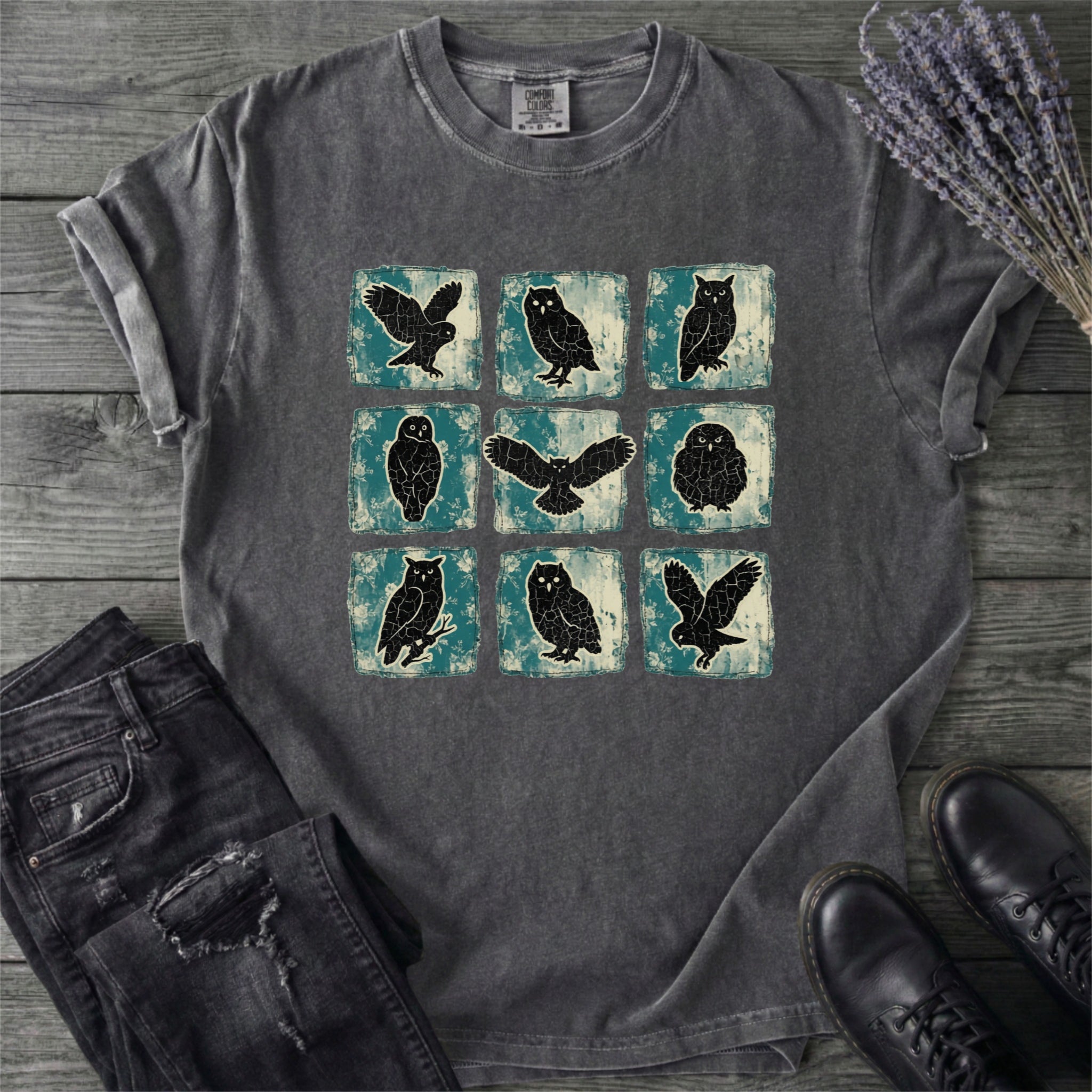 Grunge Owl Grid T-Shirt