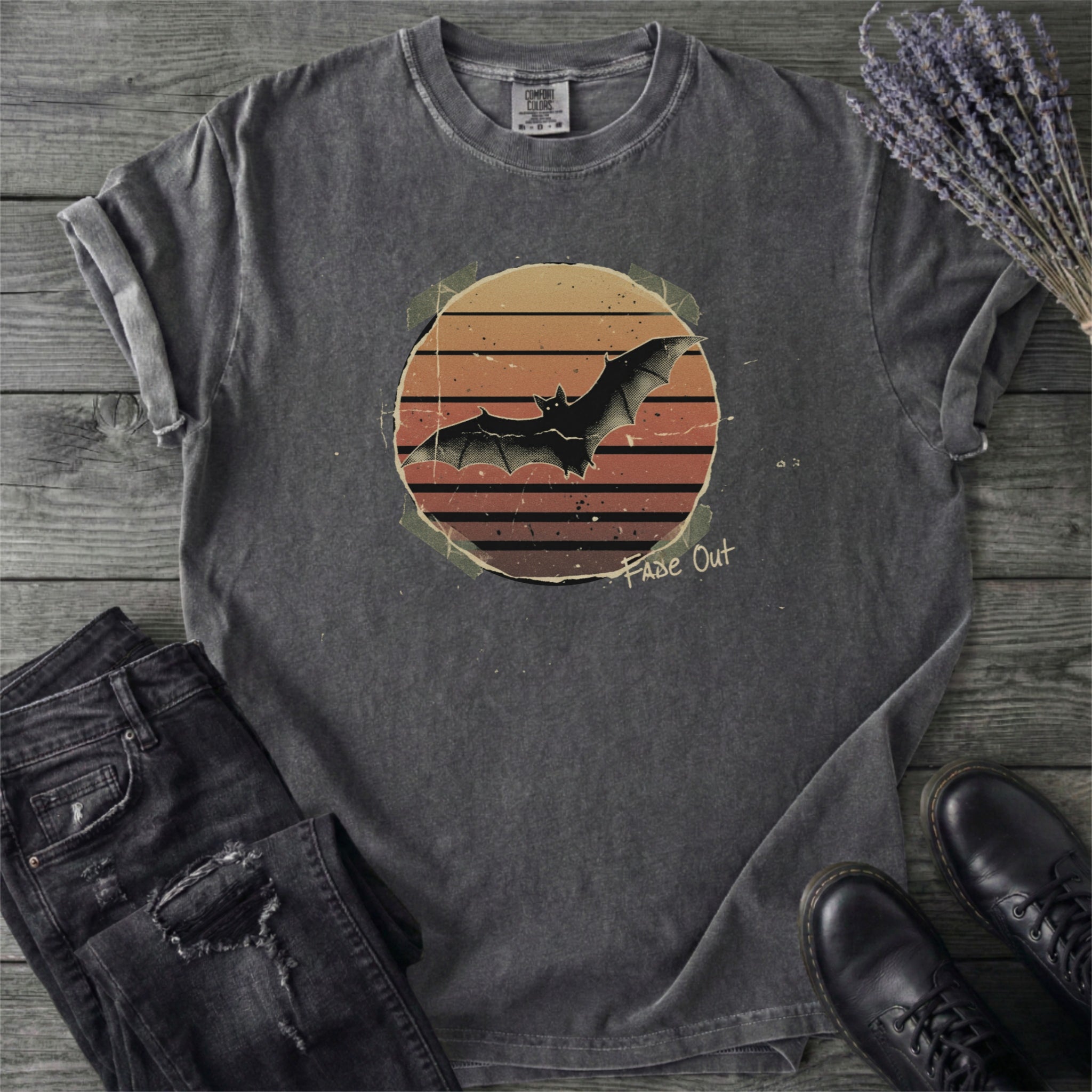 Fade Out Grunge Bat T-Shirt