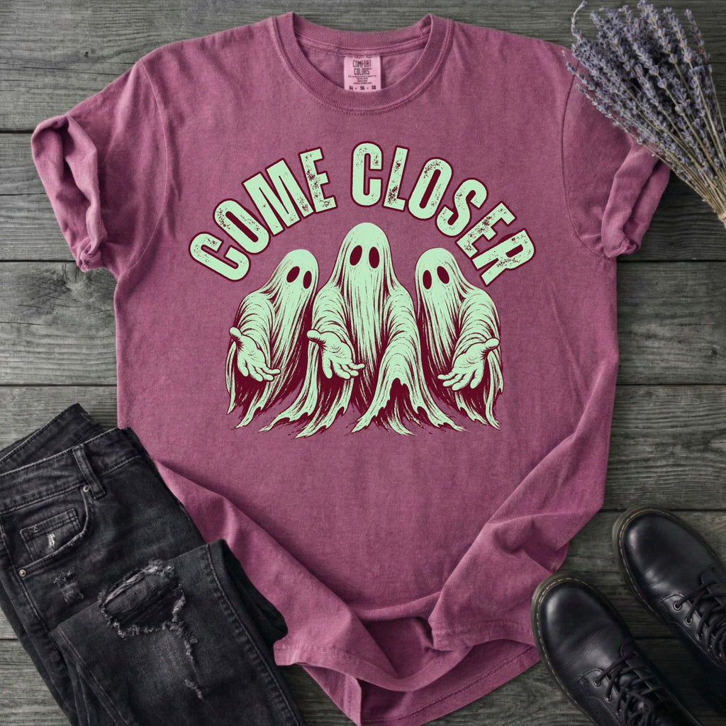 Come Closer Ghosts T-Shirt