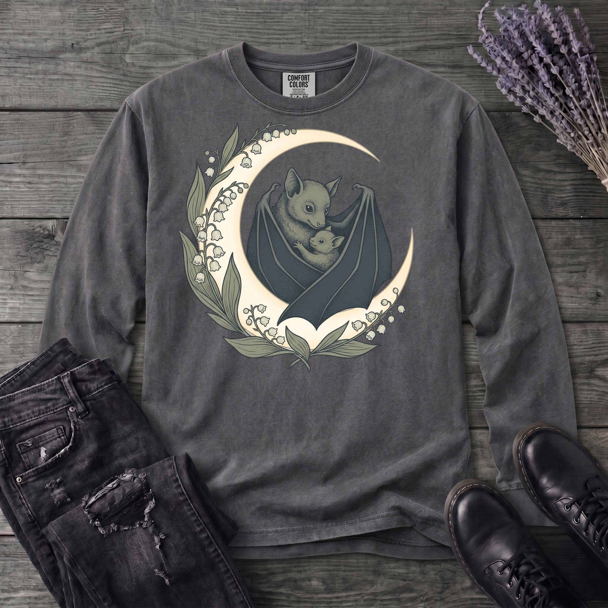 mom and baby bat Long Sleeve T-Shirt
