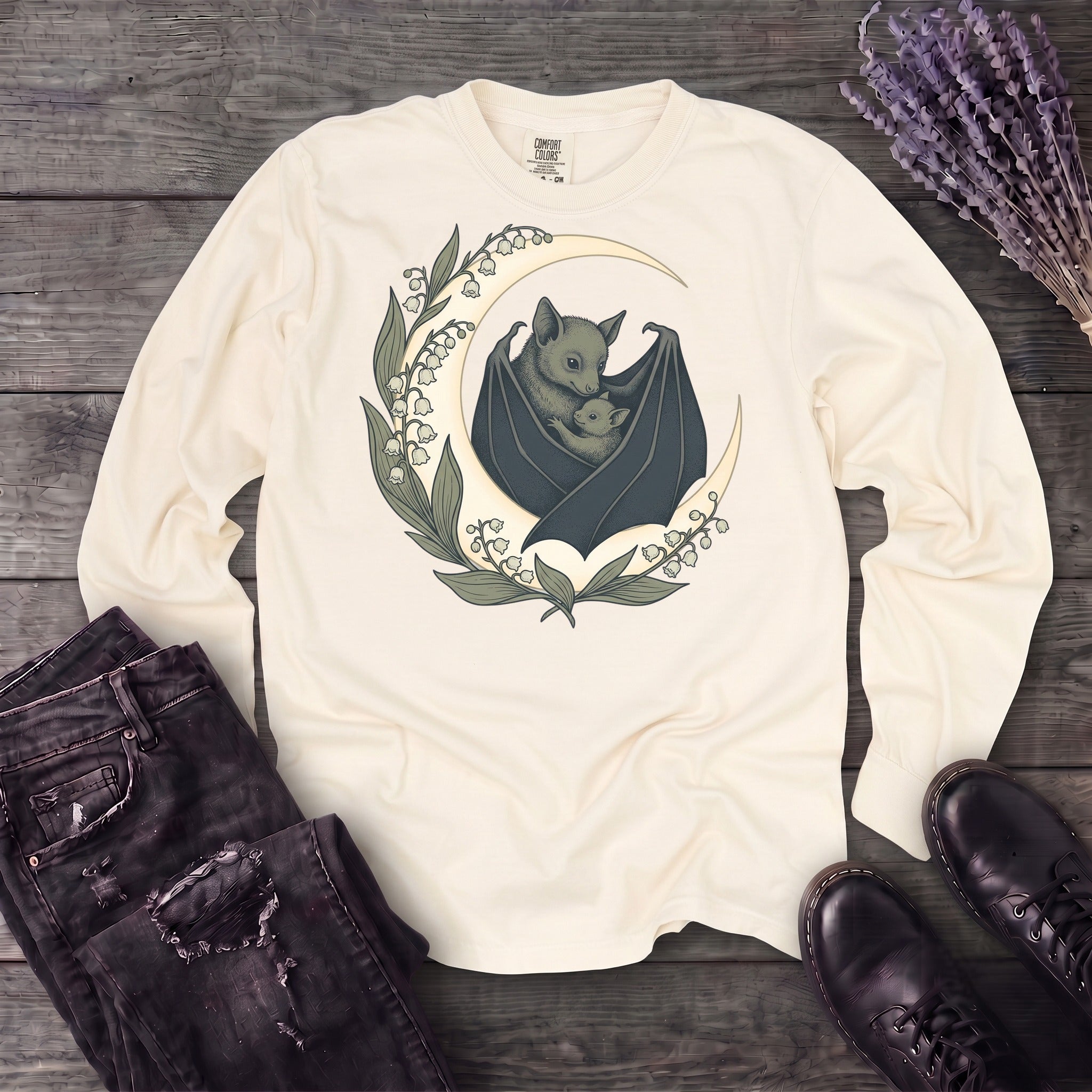 mom and baby bat Long Sleeve T-Shirt