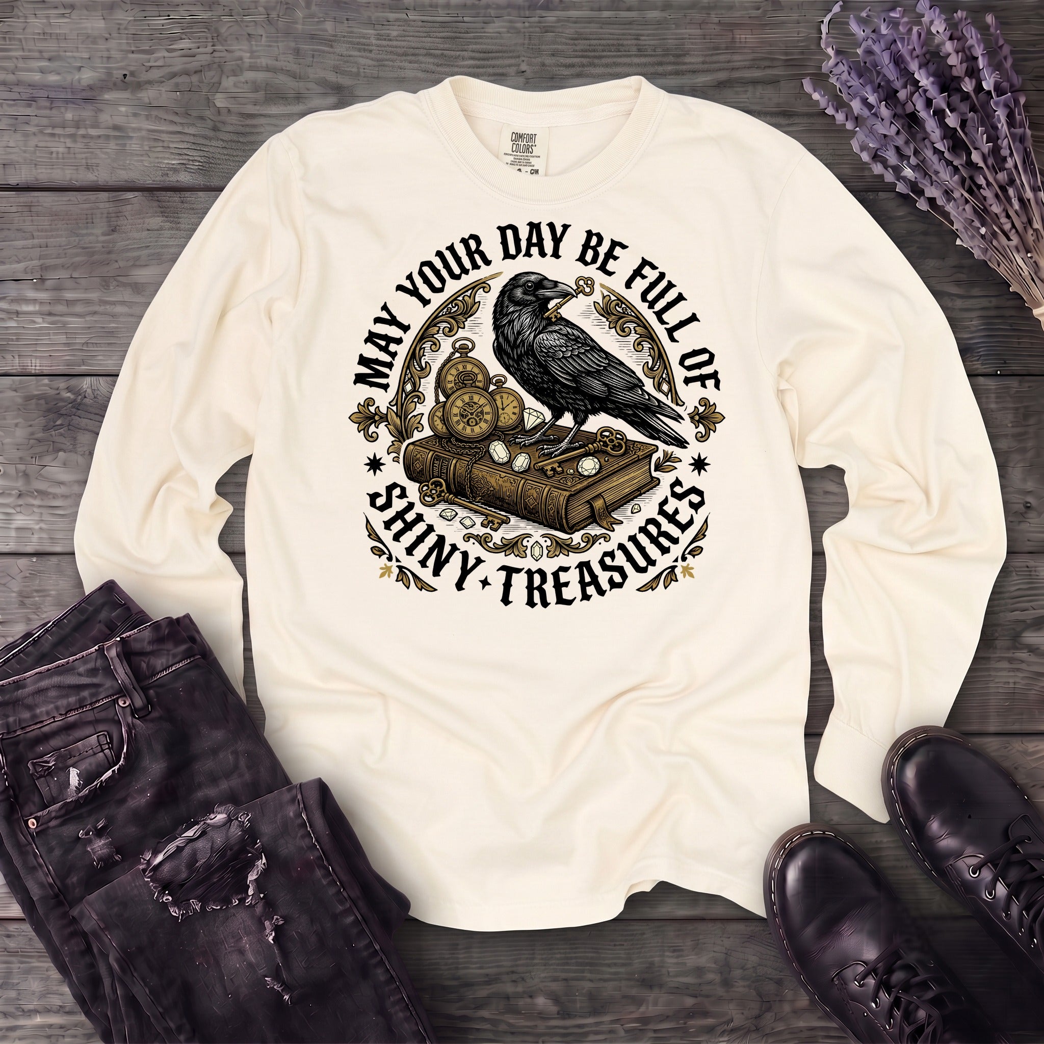 Day Full Of Shiny Treasures Long Sleeve T-Shirt