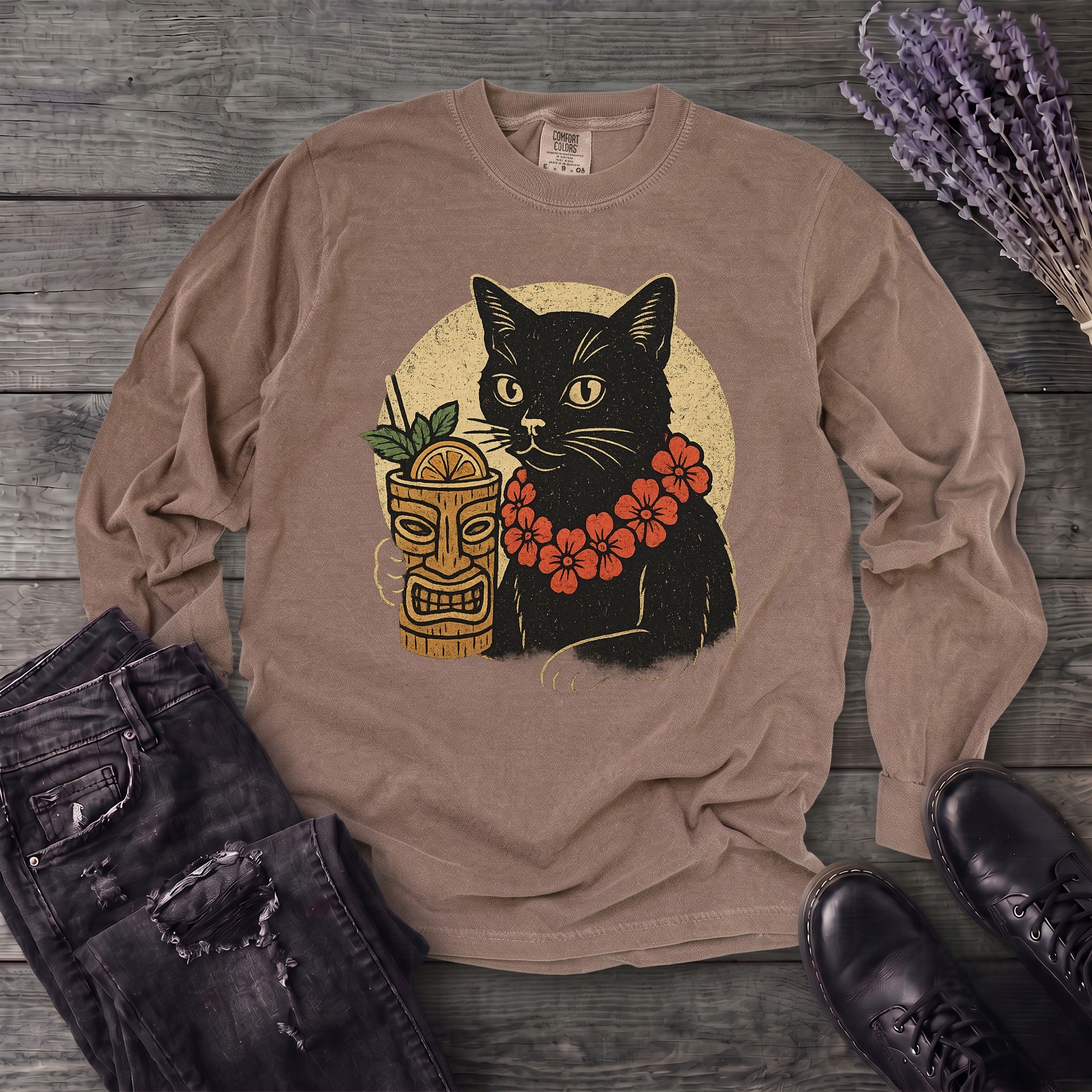 black cat tiki Long Sleeve T-Shirt