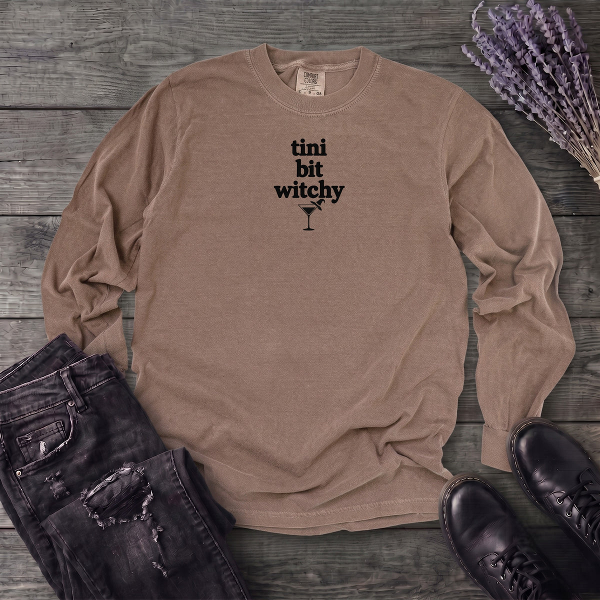 tini bit witchy Long Sleeve T-Shirt