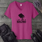 Read Things And Ignore People V-Neck T-Shirt