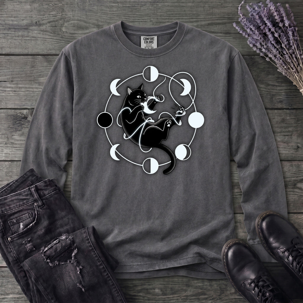 black cat pouncing on moon phases Long Sleeve T-Shirt