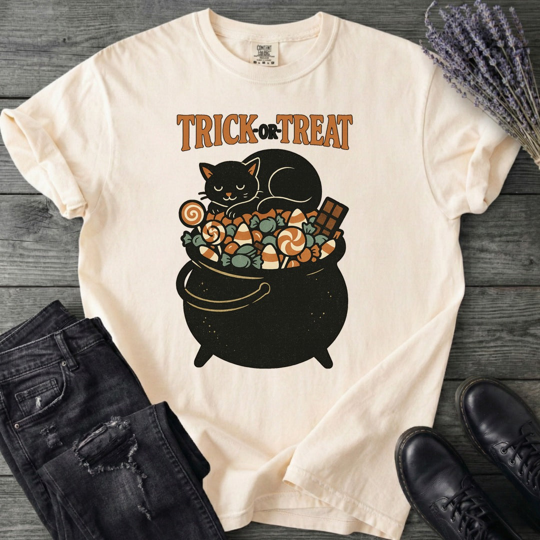 Trick Or Treat Candy Cauldron T-Shirt