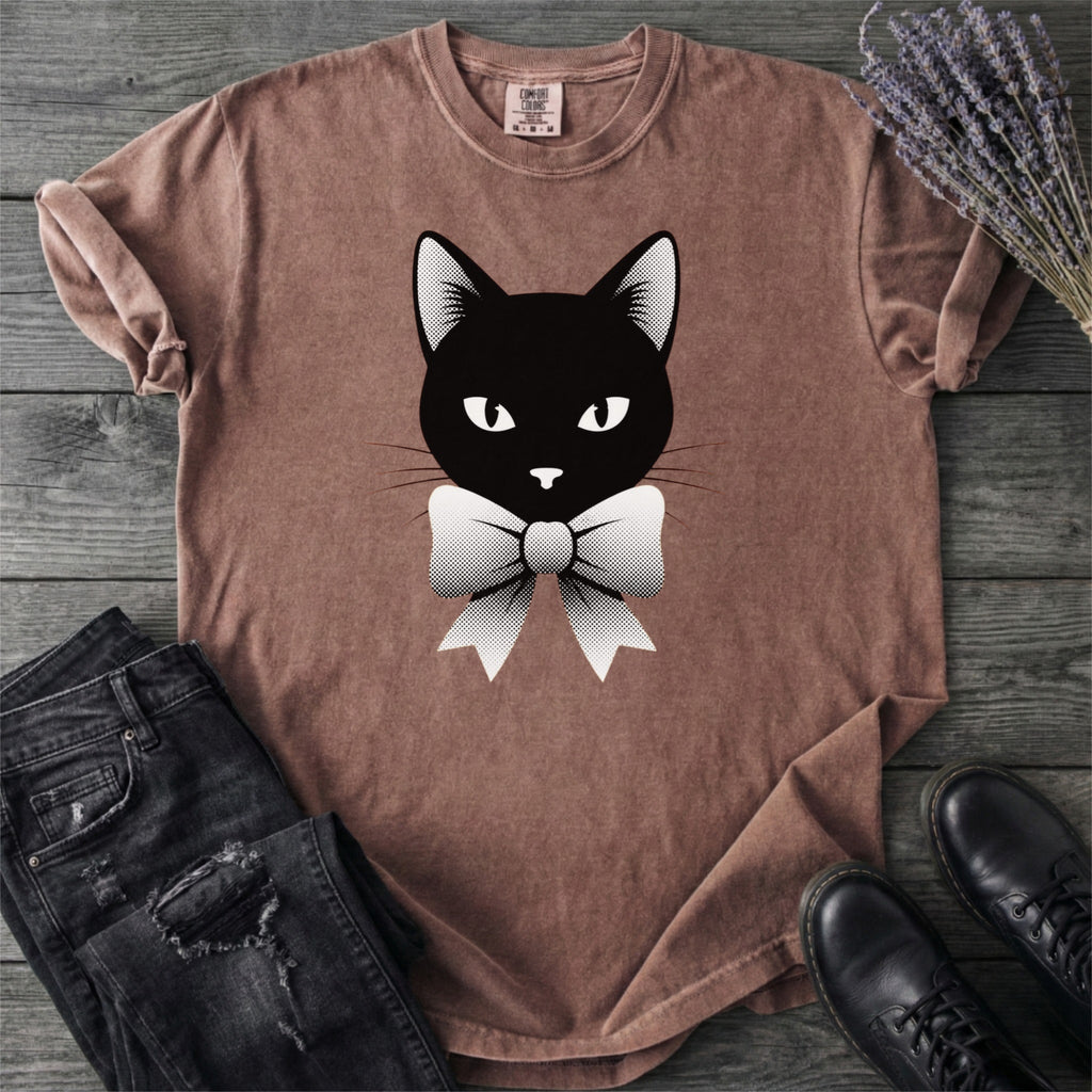 Retro Halftone Coquette Black Cat T-Shirt