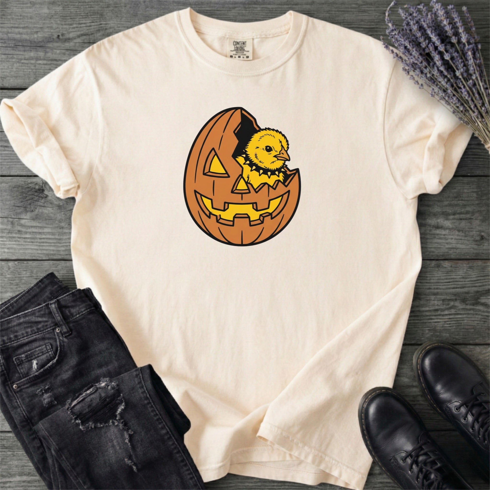 Jack-O-Lantern Egg Punk Chick T-Shirt
