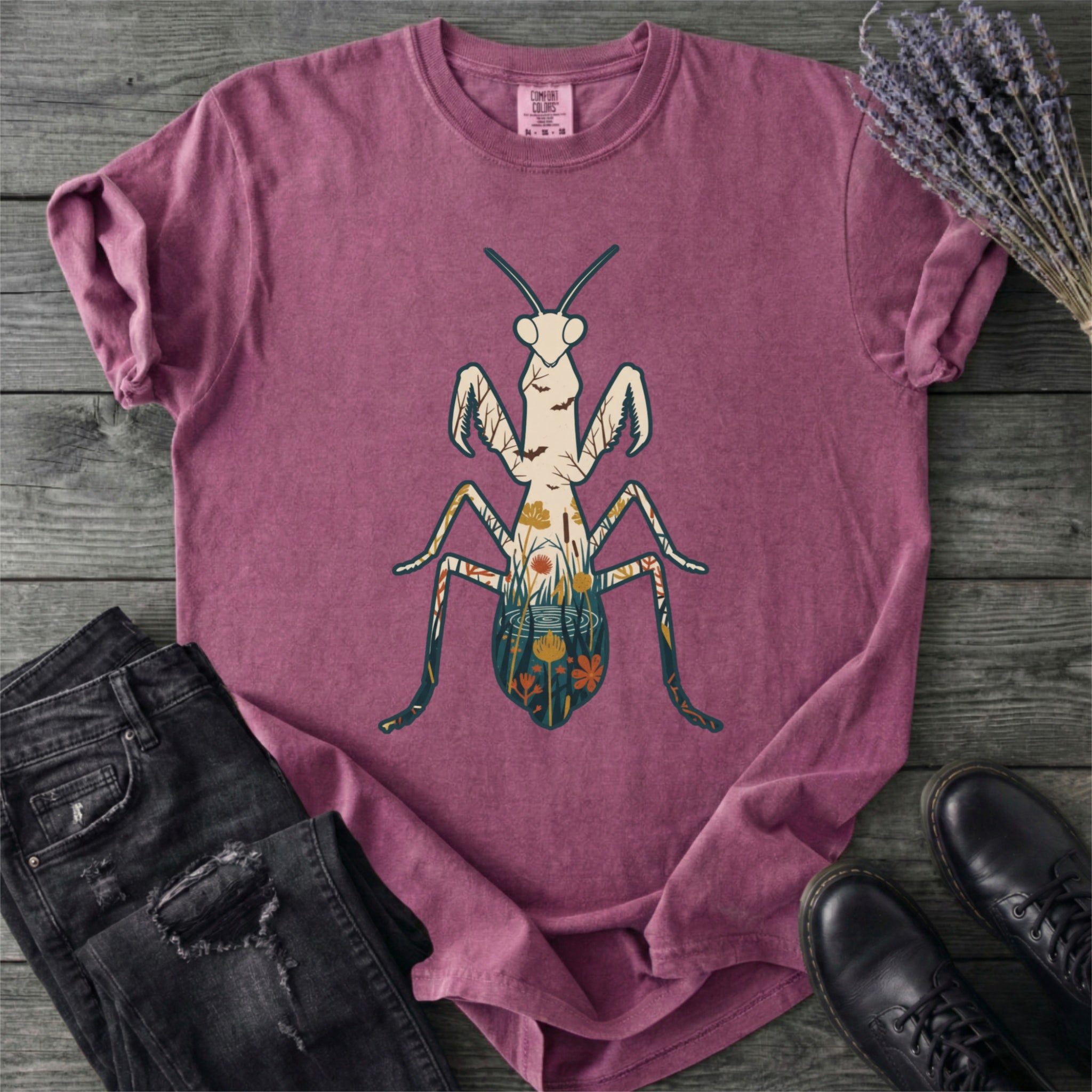 Mantis Silhouette T-Shirt