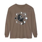 black cat pouncing on moon phases Long Sleeve T-Shirt