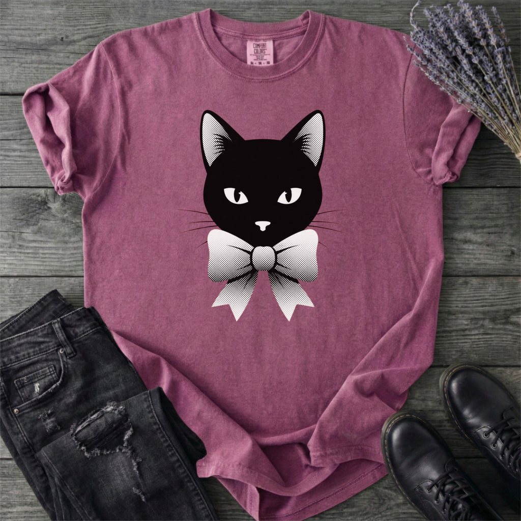 Retro Halftone Coquette Black Cat T-Shirt