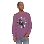 black cat pouncing on moon phases Long Sleeve T-Shirt