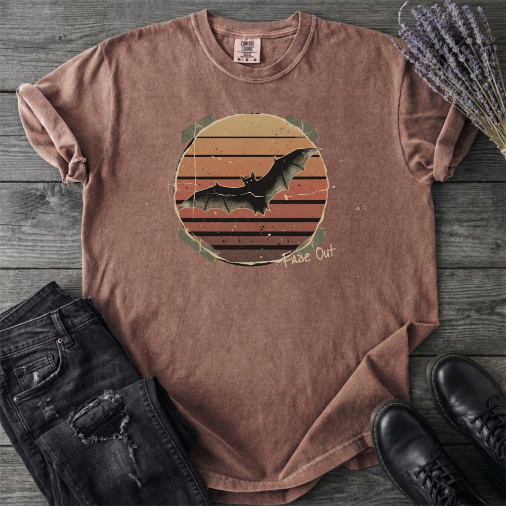 Fade Out Grunge Bat T-Shirt