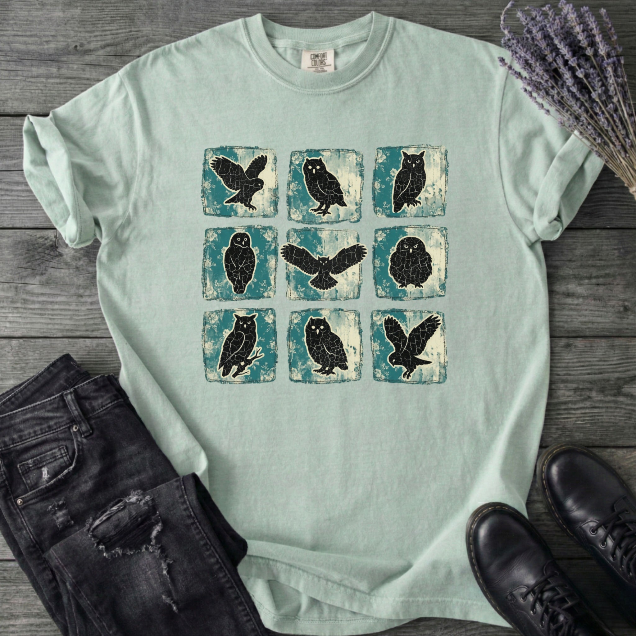 Grunge Owl Grid T-Shirt