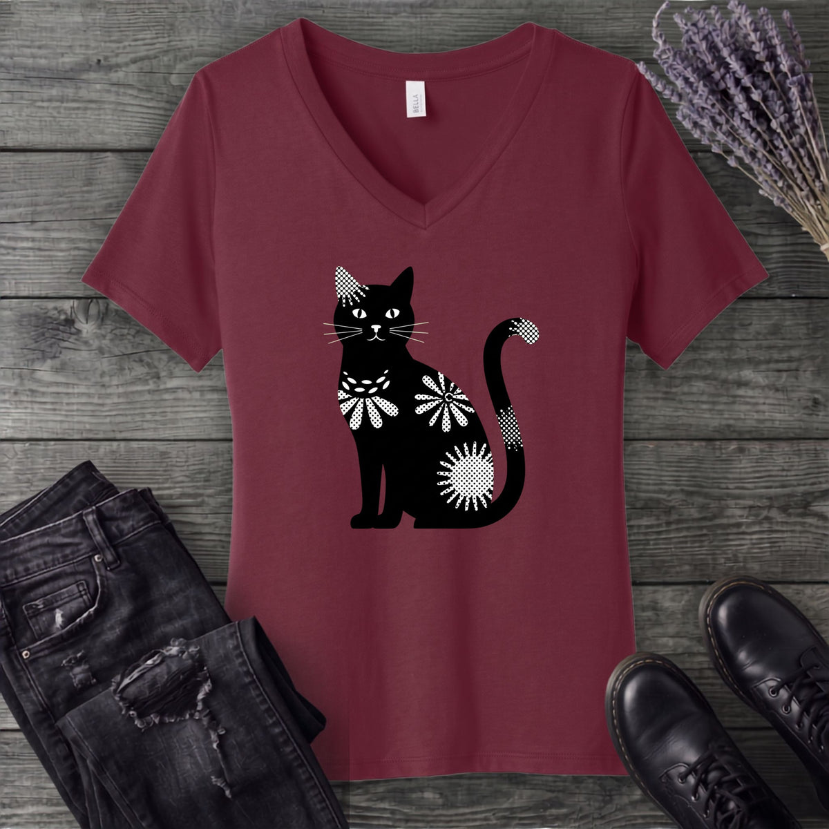 Retro Texture Black Cat V-Neck T-Shirt