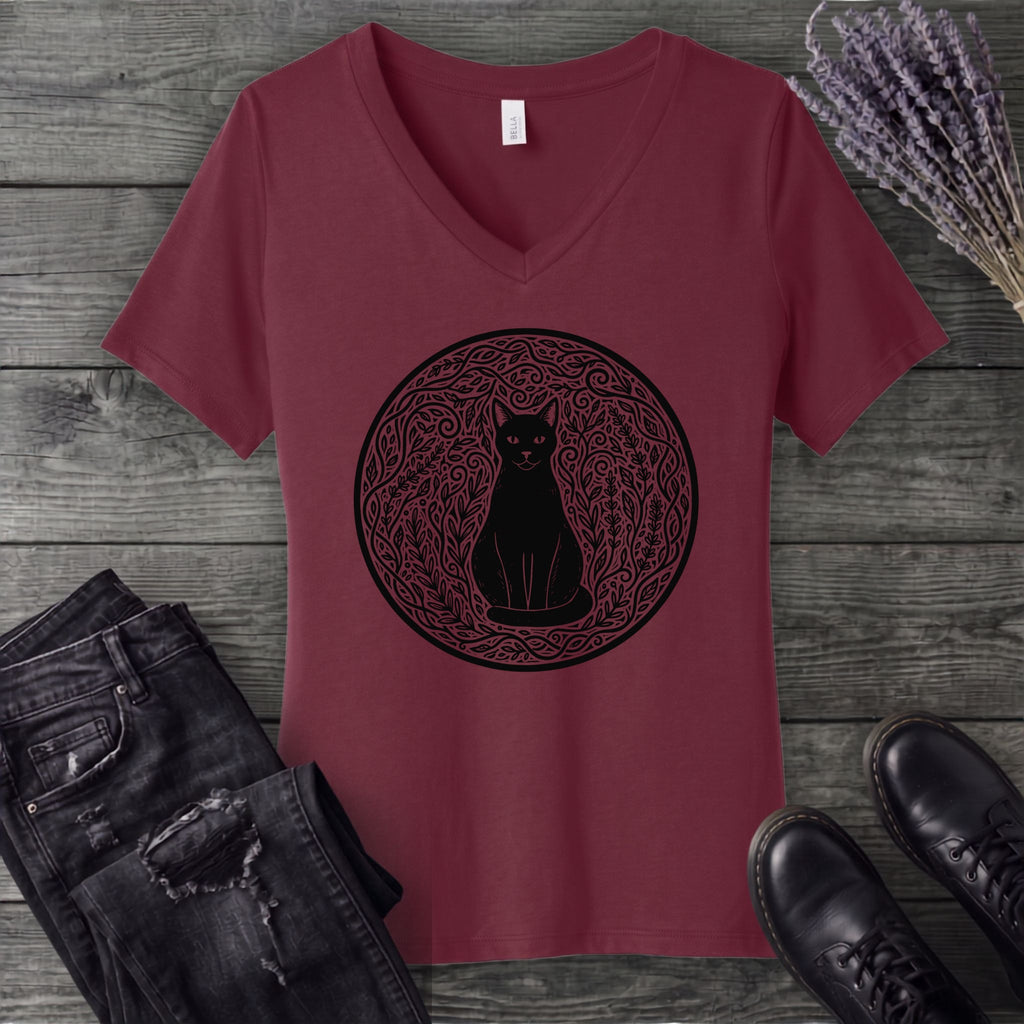 garden cat linocut V-Neck T-Shirt