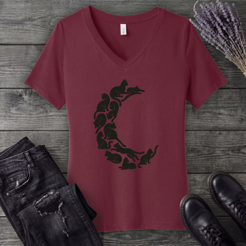 crescent moon black cats V-Neck T-Shirt
