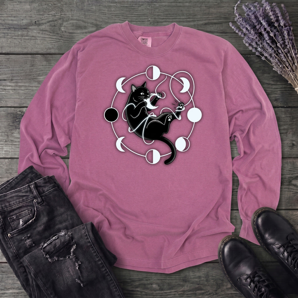 black cat pouncing on moon phases Long Sleeve T-Shirt