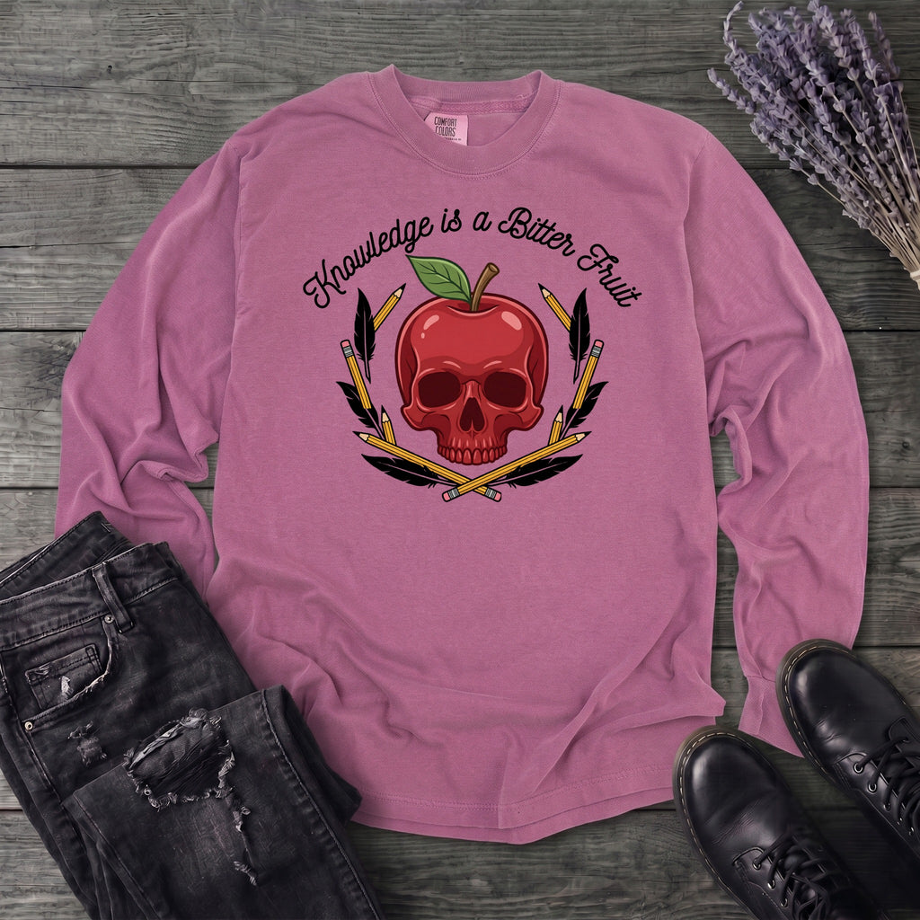 knowledge is a bitter fruit apple skull Long Sleeve T-Shirt