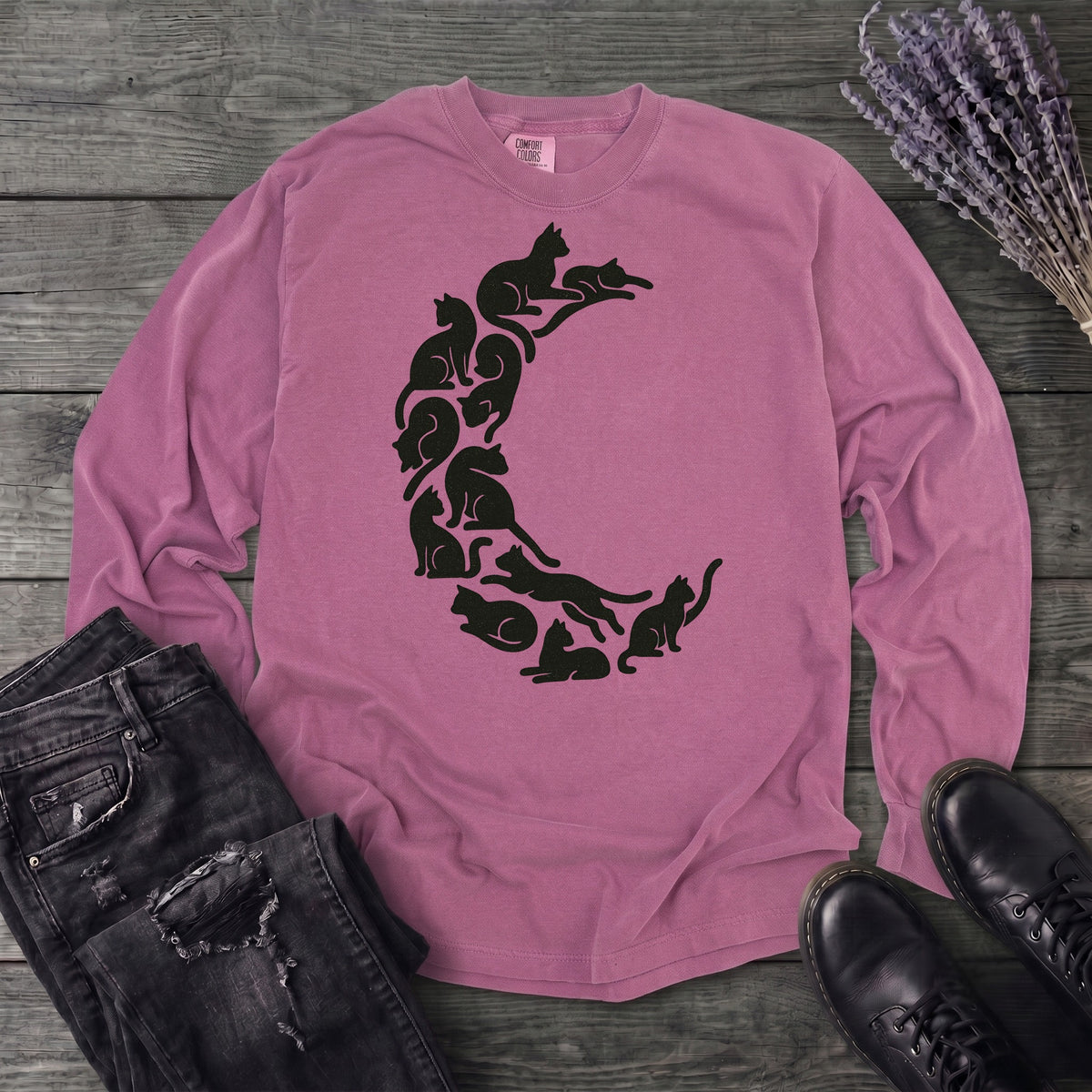 crescent moon black cats Long Sleeve T-Shirt