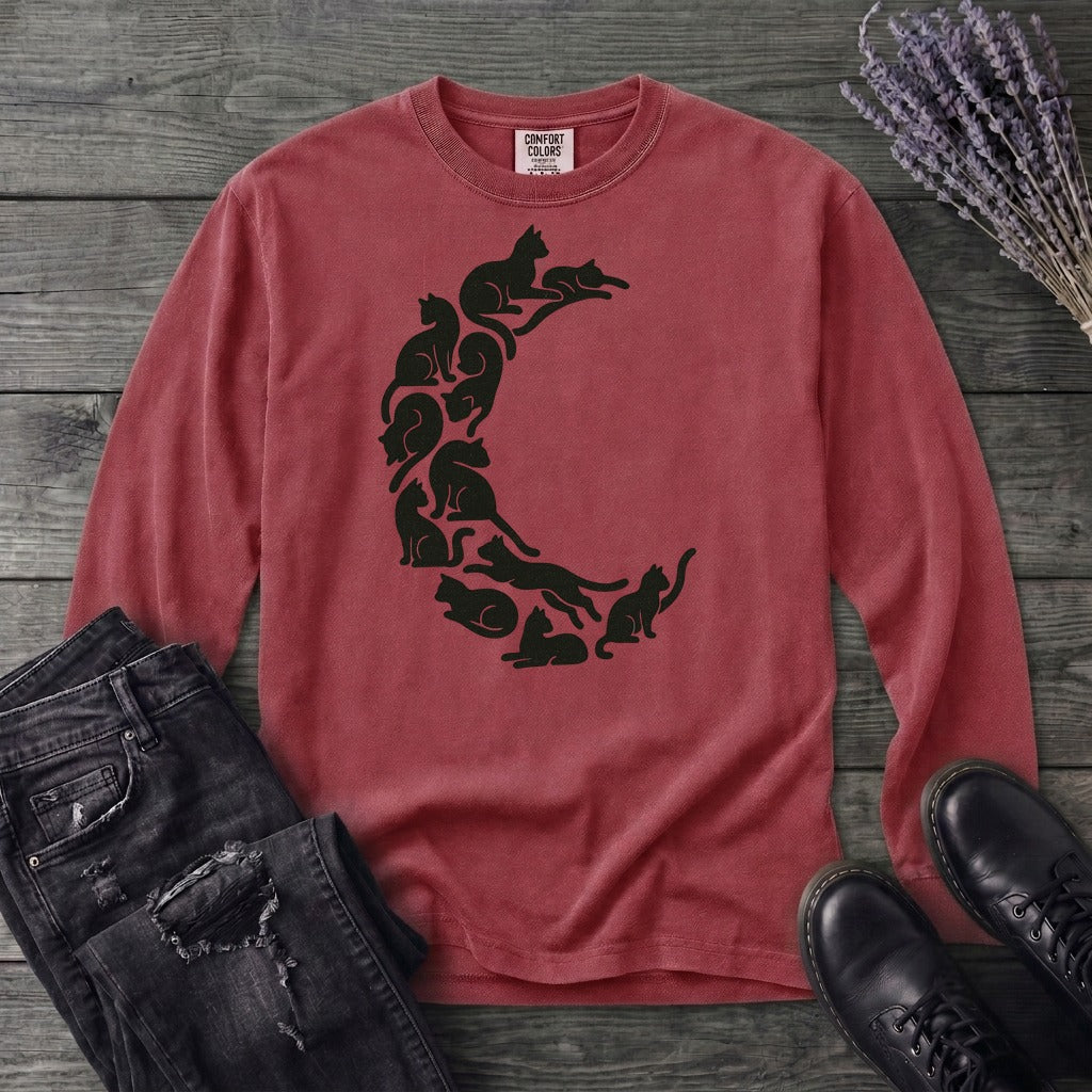 crescent moon black cats Long Sleeve T-Shirt