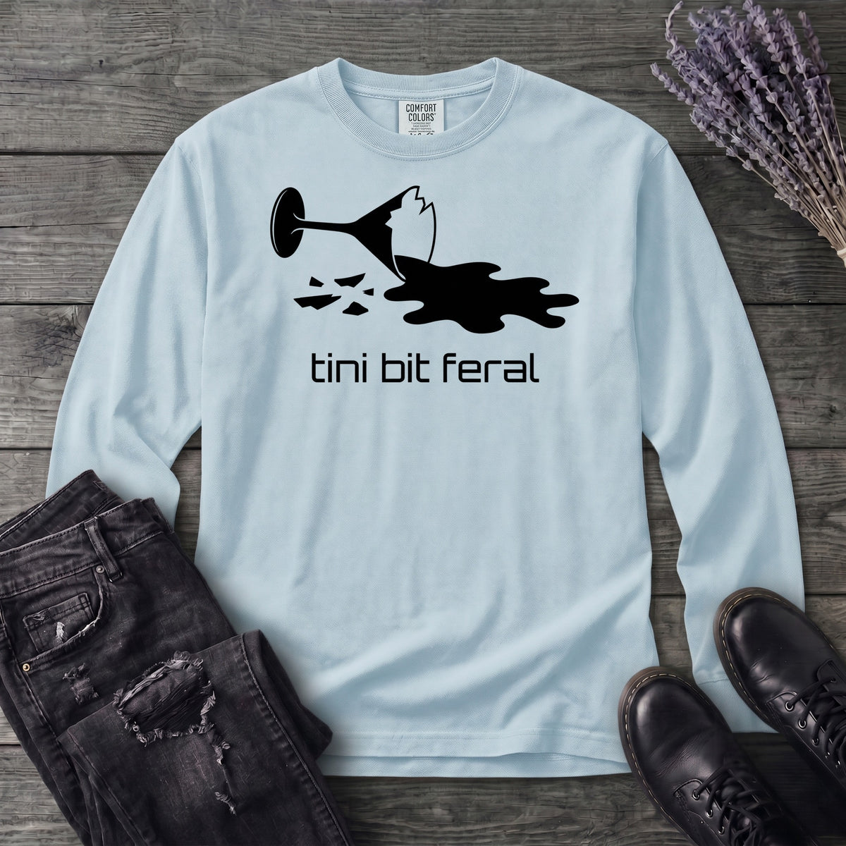 tini bit feral Long Sleeve T-Shirt