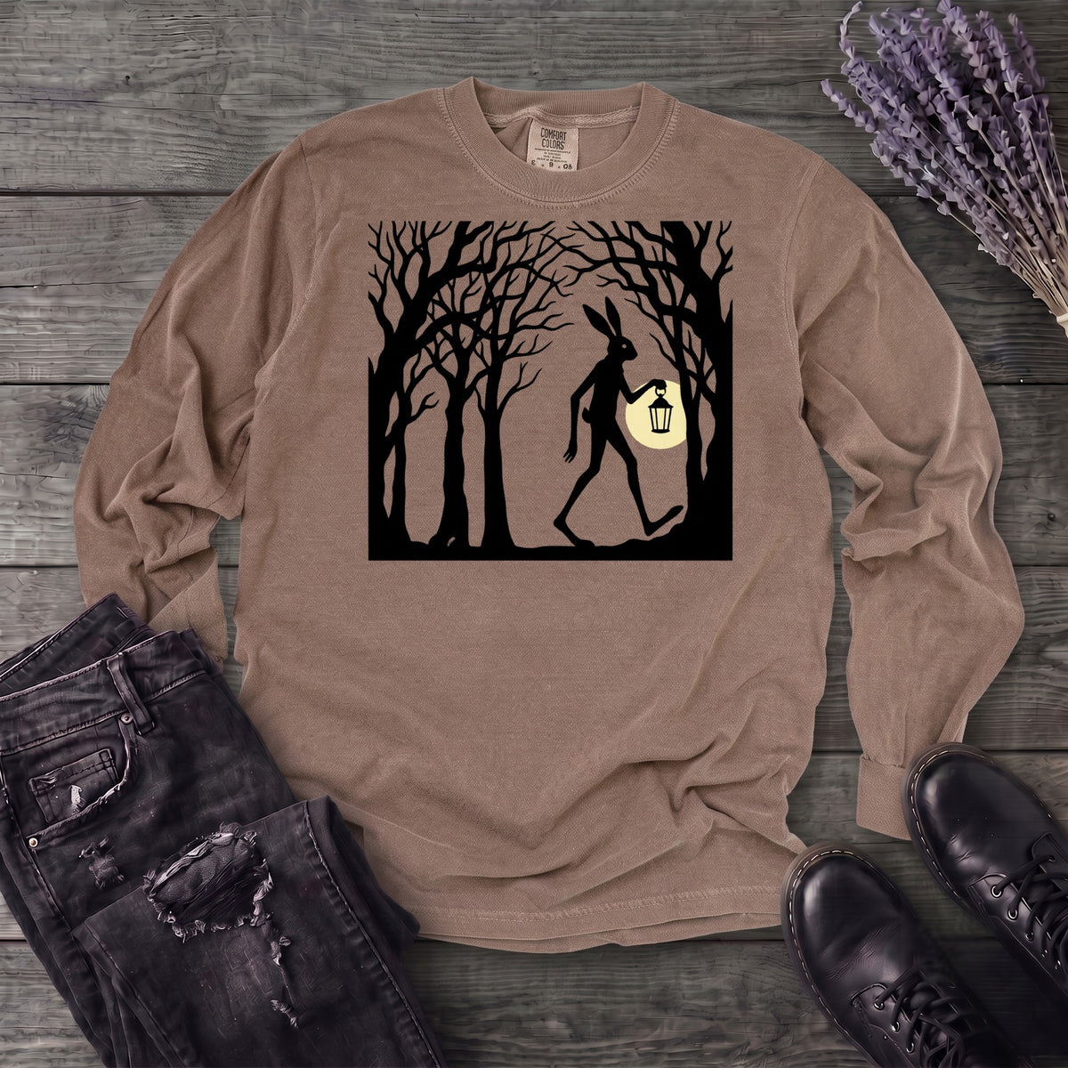 tall rabbit spooky easter Long Sleeve T-Shirt