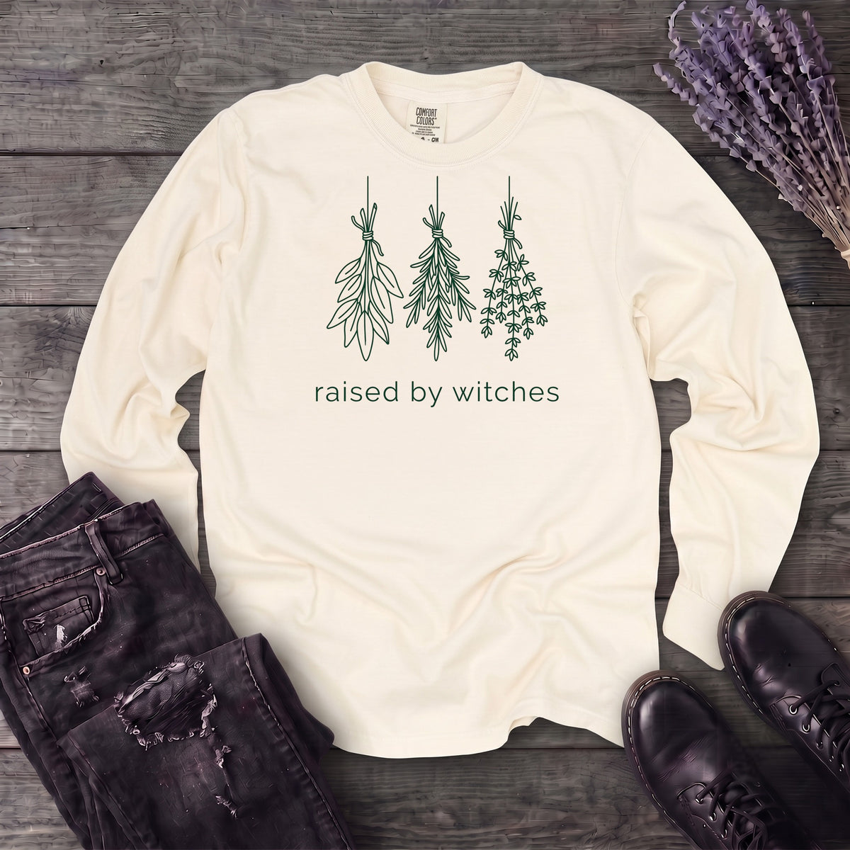 raised by witches minimal Long Sleeve T-Shirt