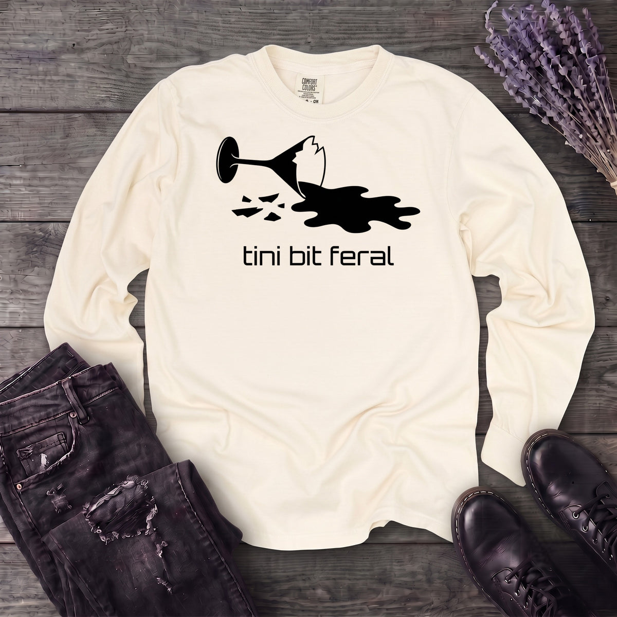 tini bit feral Long Sleeve T-Shirt