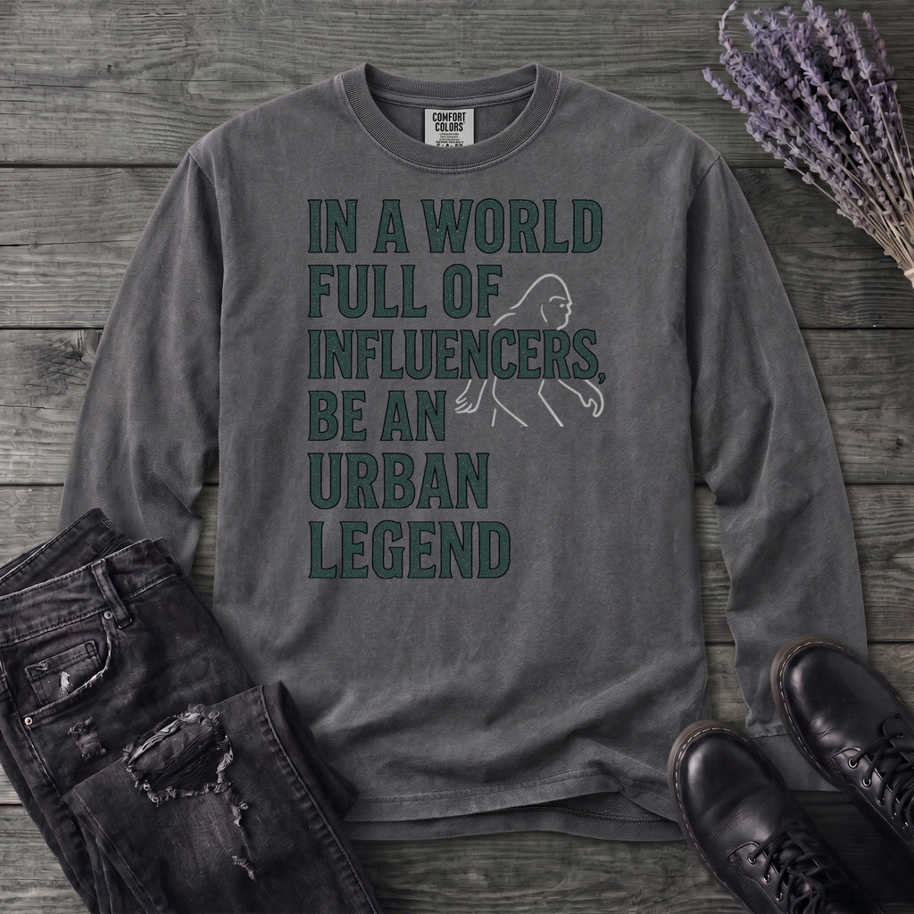 World Full Of Influencers Bigfoot Long Sleeve T-Shirt