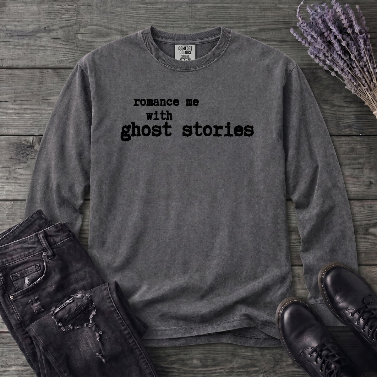 Romance Me With Ghost Stories Long Sleeve T-Shirt