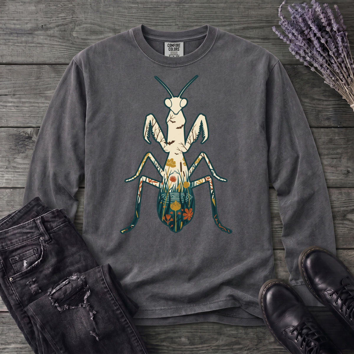 Mantis Silhouette Long Sleeve T-Shirt