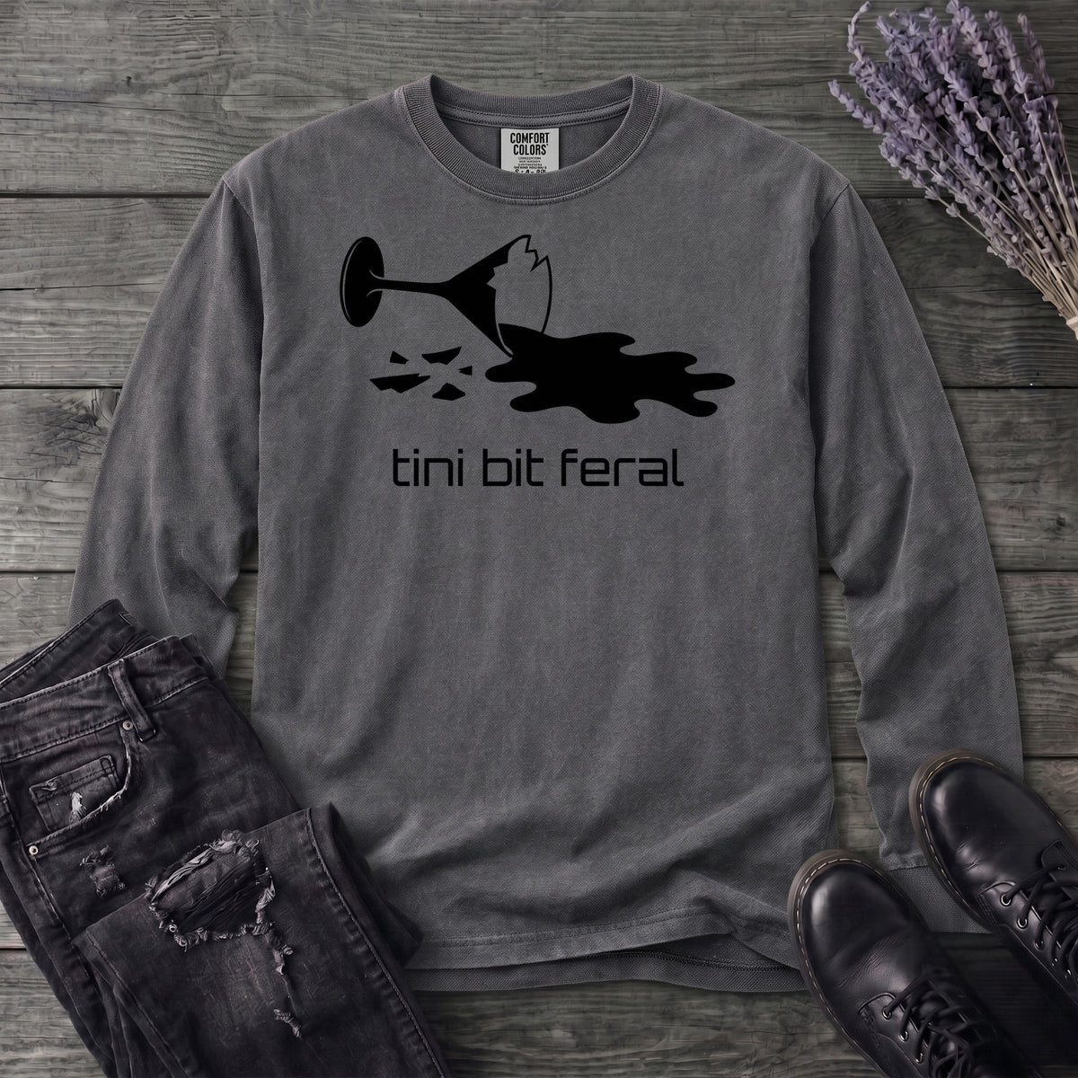 tini bit feral Long Sleeve T-Shirt