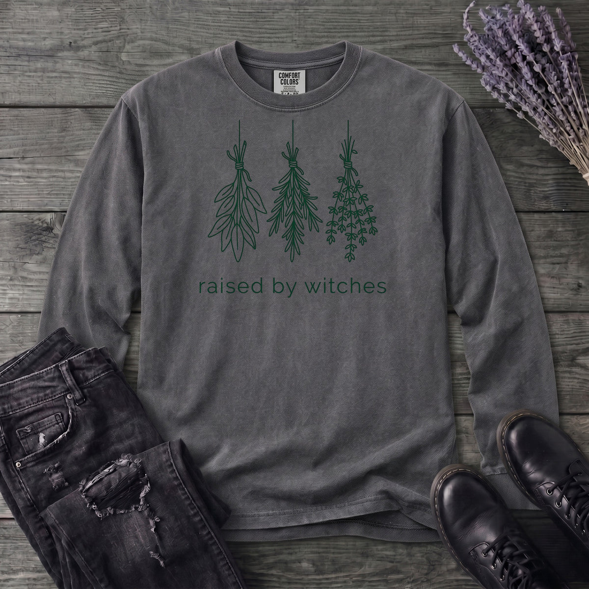 raised by witches minimal Long Sleeve T-Shirt