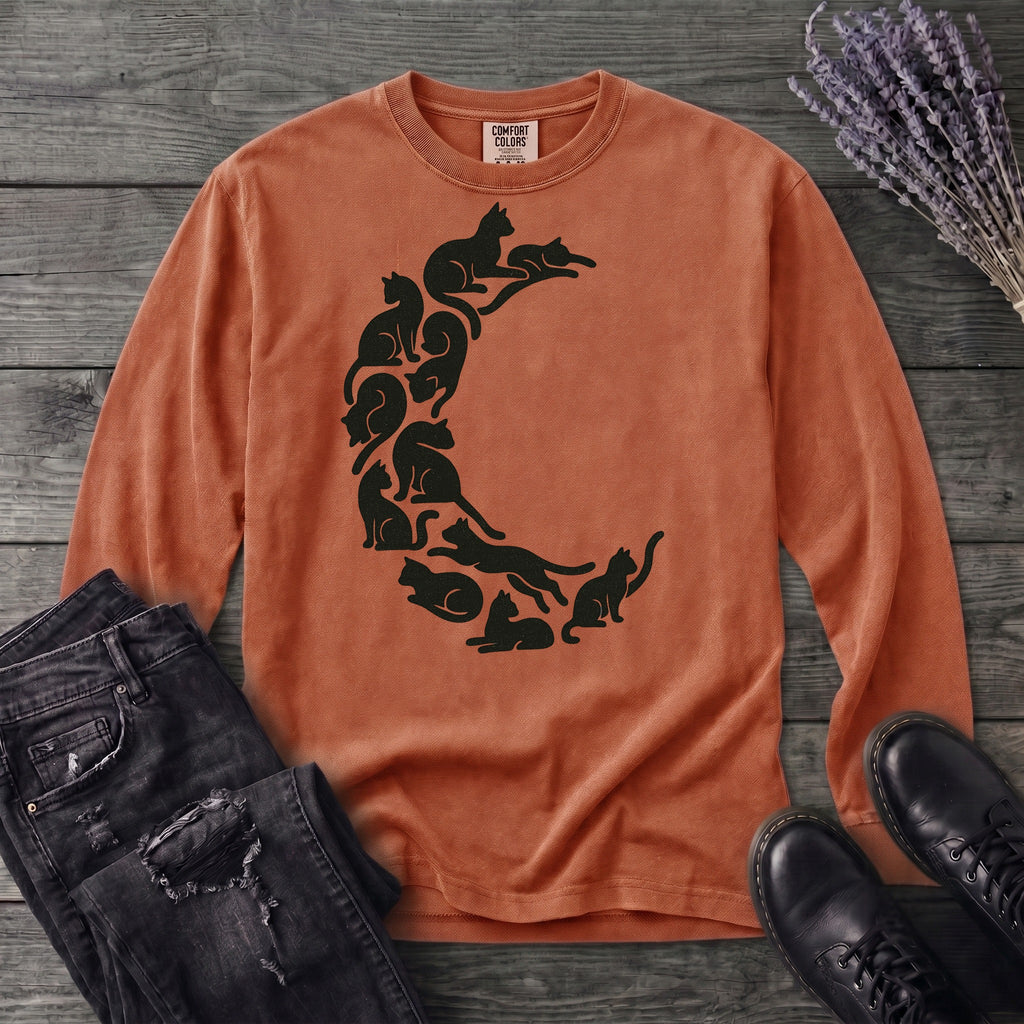 crescent moon black cats Long Sleeve T-Shirt
