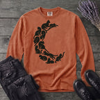 crescent moon black cats Long Sleeve T-Shirt