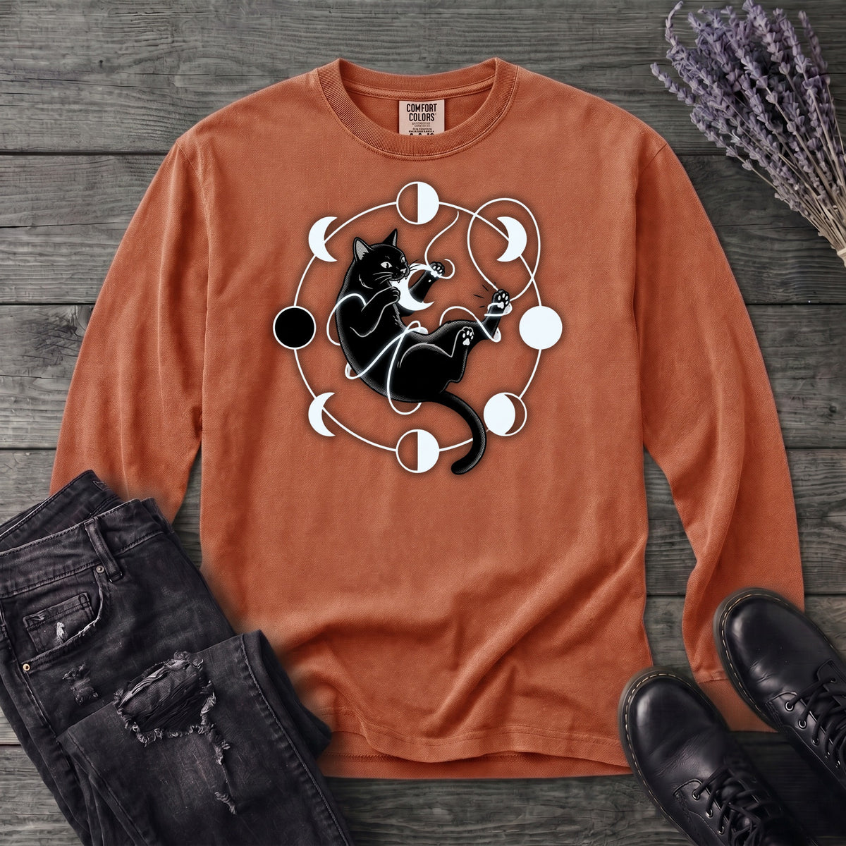 black cat pouncing on moon phases Long Sleeve T-Shirt